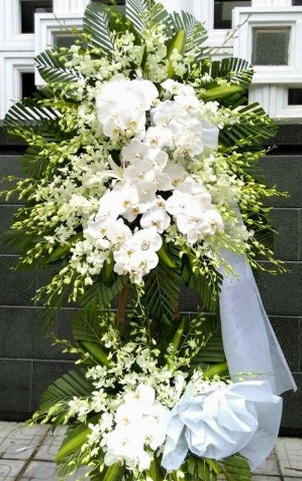 hoa tang lễ quận Long Biên
